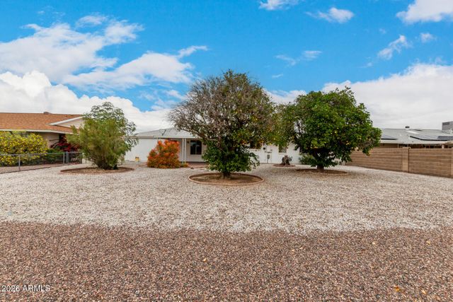 10431 W TUMBLEWOOD Drive, Sun City, AZ 85351