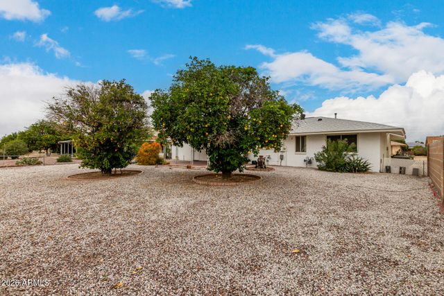 10431 W TUMBLEWOOD Drive, Sun City, AZ 85351