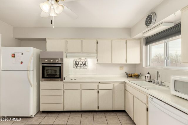 10431 W TUMBLEWOOD Drive, Sun City, AZ 85351