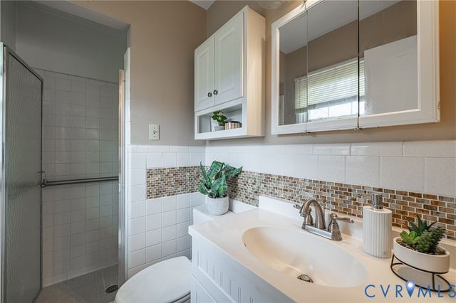 1203 Fifth Ave, Farmville, VA 23901