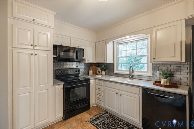 1203 Fifth Ave, Farmville, VA 23901