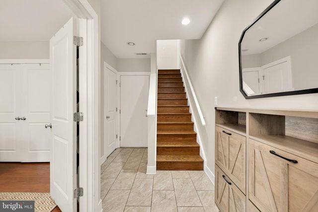 920 4TH ST SE, Washington, DC 20003