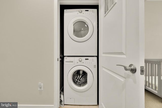 920 4TH ST SE, Washington, DC 20003