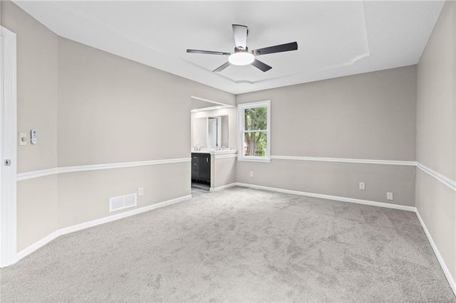 1605 High Drive, Liberty, MO 64068