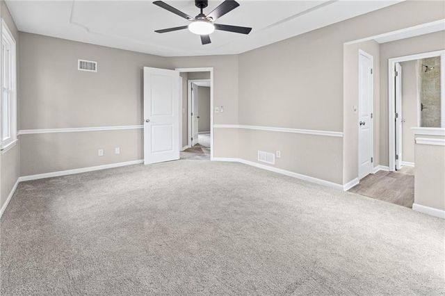 1605 High Drive, Liberty, MO 64068