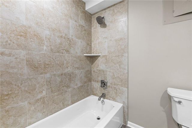 1605 High Drive, Liberty, MO 64068