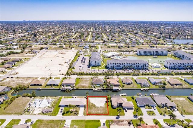 3429 SW 17th PL, Cape Coral, FL 33914
