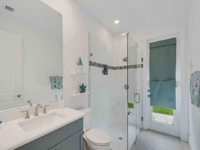 8220 Halbert Lane, Vero Beach, FL 32968