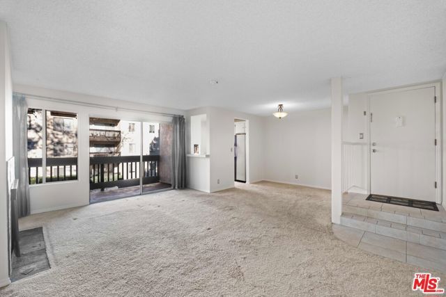 2207 Summertime Lane, Culver City, CA 90230