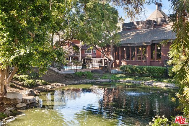 2207 Summertime Lane, Culver City, CA 90230