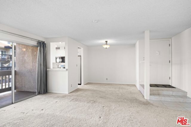 2207 Summertime Lane, Culver City, CA 90230