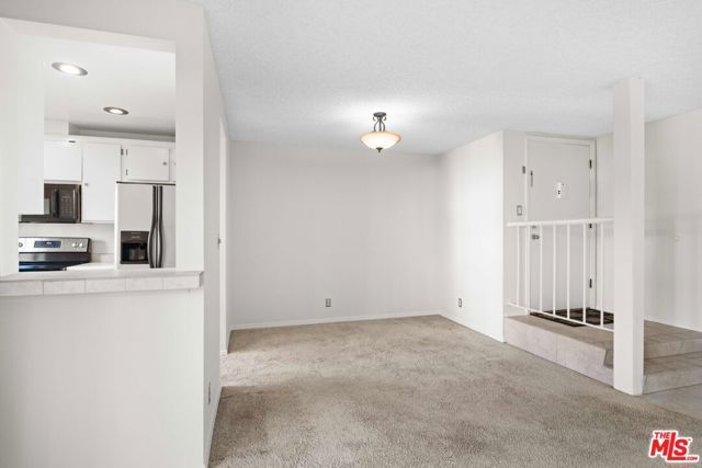 2207 Summertime Lane, Culver City, CA 90230