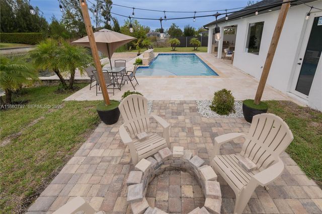 1528 SW 15th Avenue, Cape Coral, FL 33991
