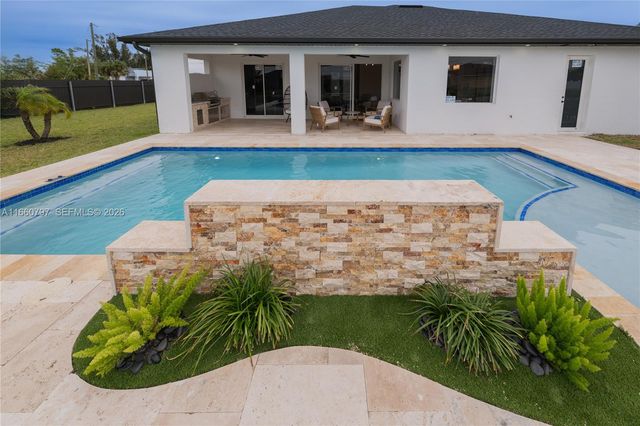 1528 SW 15th Avenue, Cape Coral, FL 33991