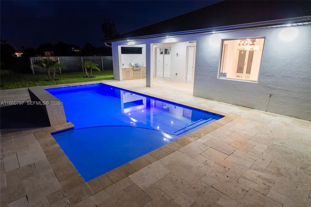 1528 SW 15th Avenue, Cape Coral, FL 33991
