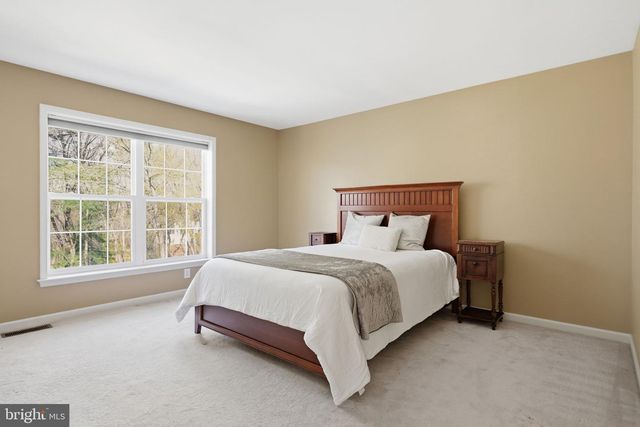 520 SUNSET HOLLOW RD, West Chester, PA 19380