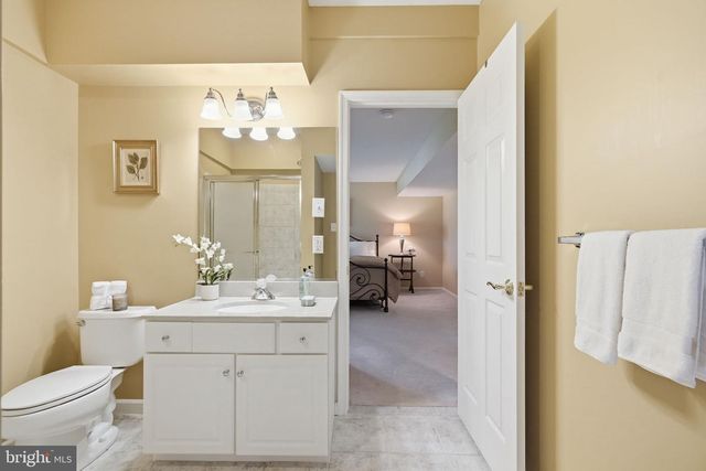 520 SUNSET HOLLOW RD, West Chester, PA 19380