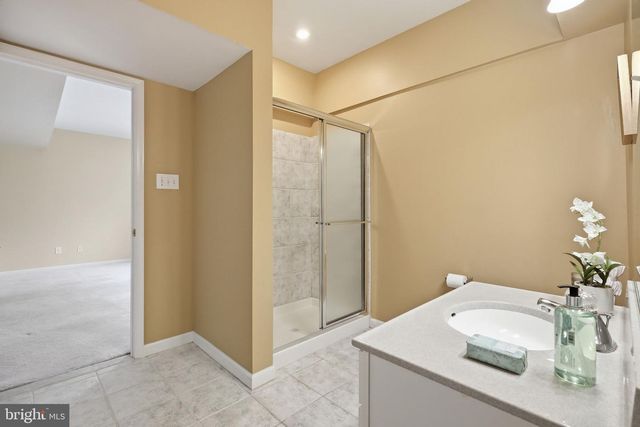 520 SUNSET HOLLOW RD, West Chester, PA 19380