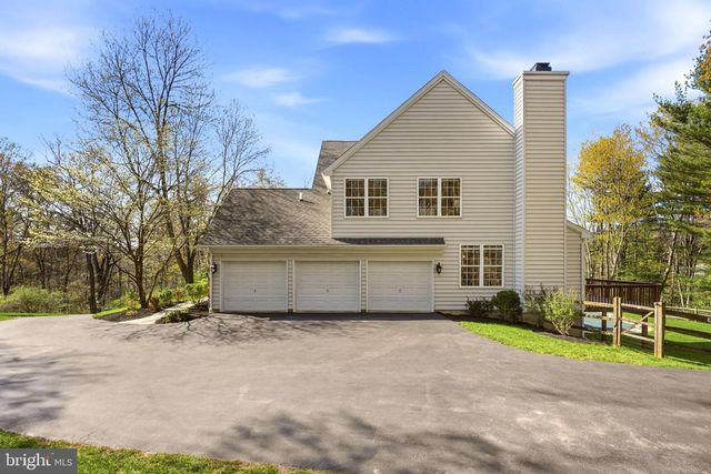 520 SUNSET HOLLOW RD, West Chester, PA 19380