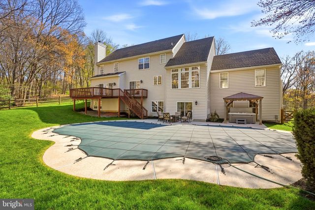 520 SUNSET HOLLOW RD, West Chester, PA 19380