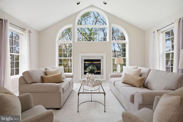 520 SUNSET HOLLOW RD, West Chester, PA 19380