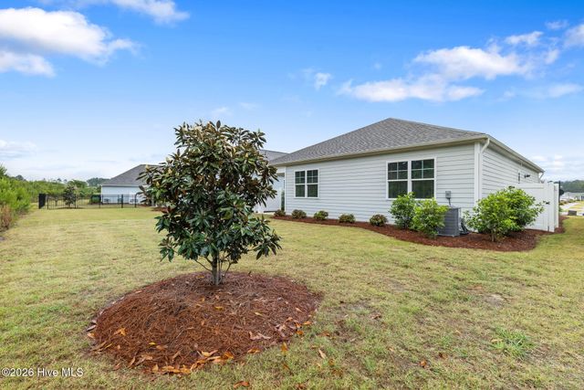 1305 Clendon Circle, Leland, NC 28451