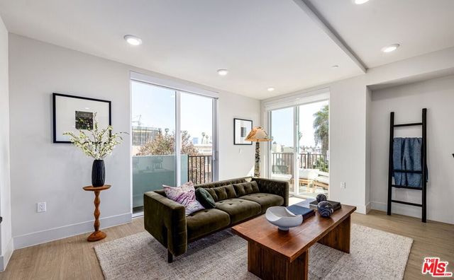 707 S Berendo Street 601, Los Angeles, CA 90005