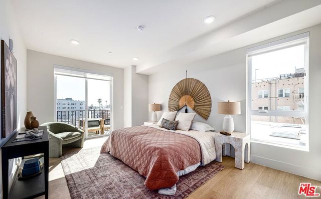 707 S Berendo Street 601, Los Angeles, CA 90005