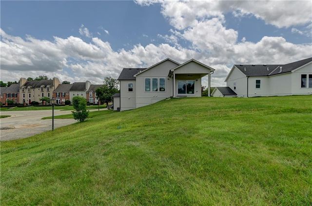 6400 NW 98th Street, Kansas City, MO 64153