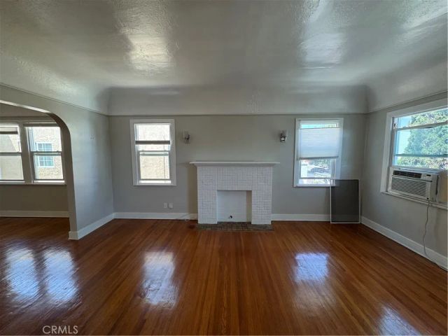 733 N RIDGEWOOD Place, Hollywood, CA 90038