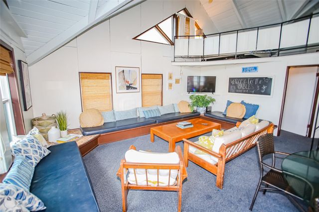 103 Southwind Drive, Surfside Beach, TX 77541