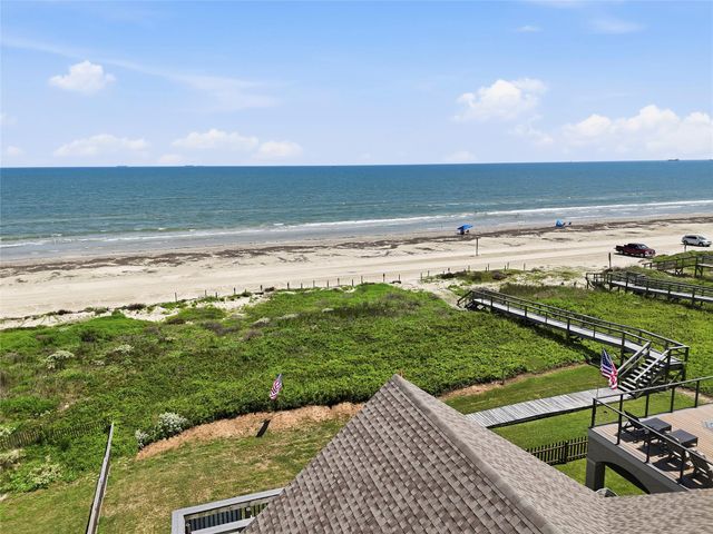 103 Southwind Drive, Surfside Beach, TX 77541