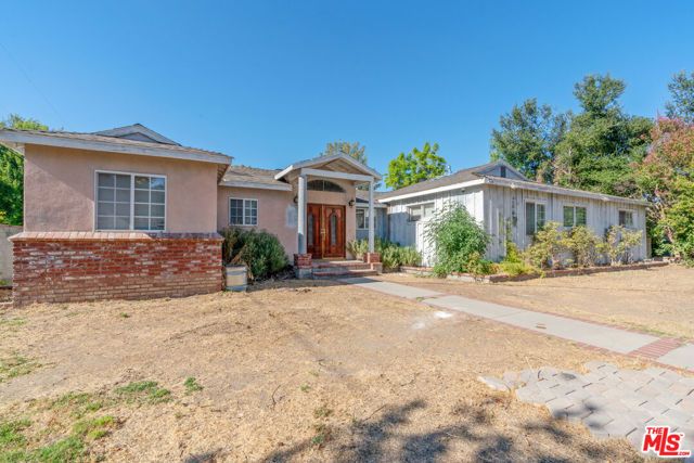 23357 Hatteras Street, Woodland Hills (los Angeles), CA 91367