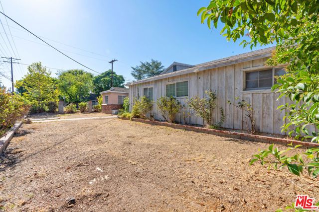 23357 Hatteras Street, Woodland Hills (los Angeles), CA 91367