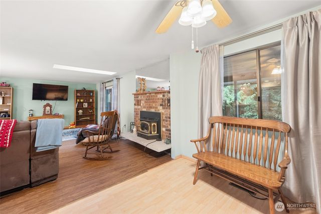 4617 200th Street SE, Bothell, WA 98012