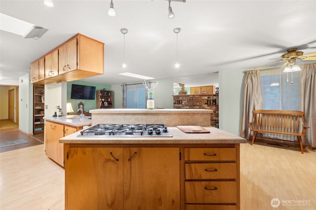 4617 200th Street SE, Bothell, WA 98012