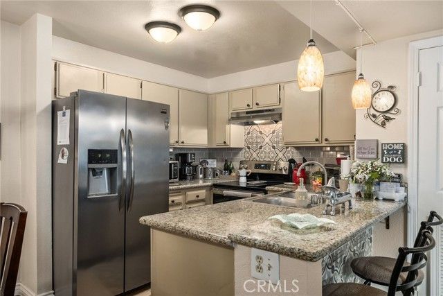 1480 W Edgehill Road 3, San Bernardino, CA 92405