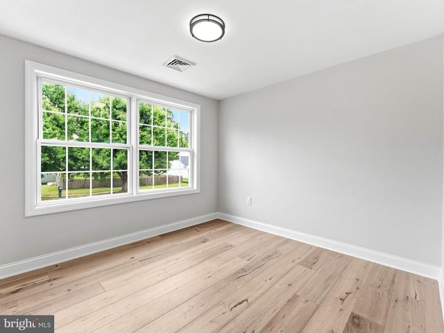 14 TIFFANY PL, Sicklerville, NJ 08081