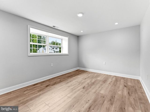 14 TIFFANY PL, Sicklerville, NJ 08081