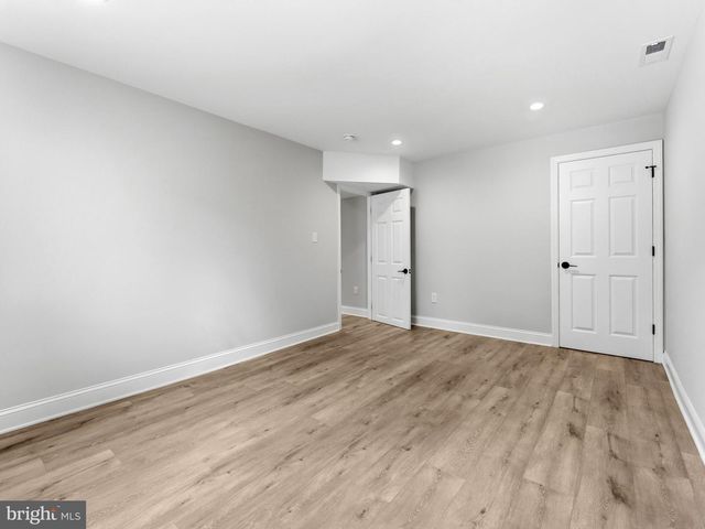 14 TIFFANY PL, Sicklerville, NJ 08081