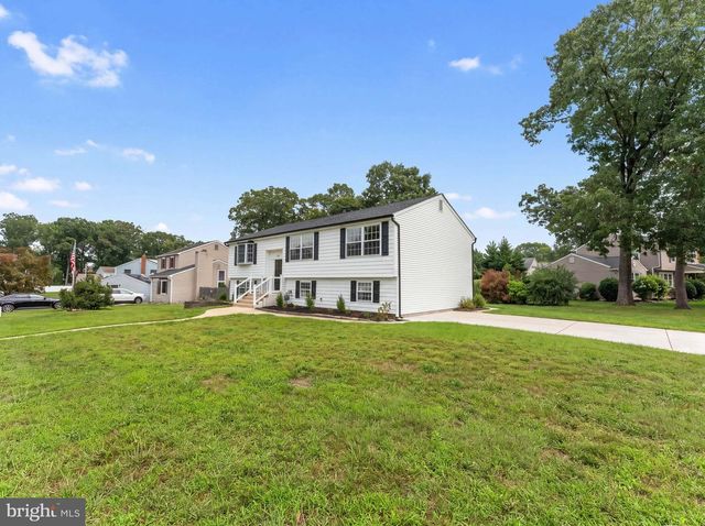 14 TIFFANY PL, Sicklerville, NJ 08081
