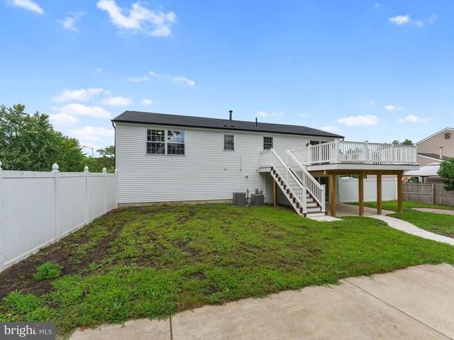14 TIFFANY PL, Sicklerville, NJ 08081