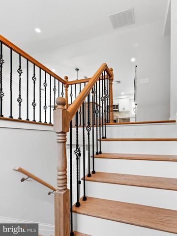14 TIFFANY PL, Sicklerville, NJ 08081