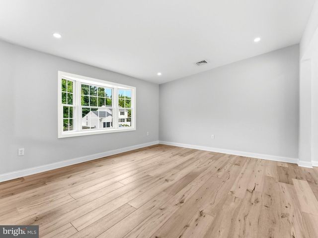 14 TIFFANY PL, Sicklerville, NJ 08081