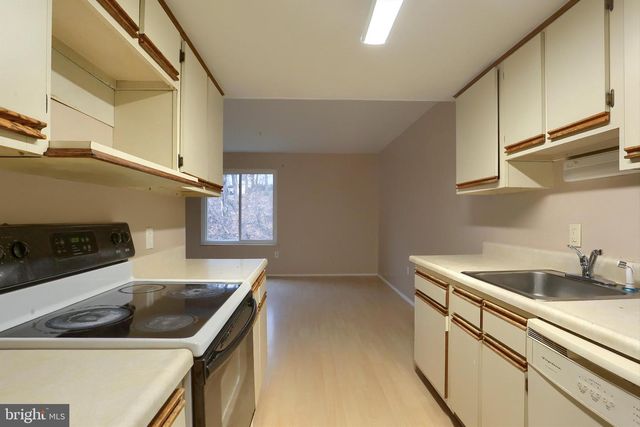 2629 GATEWAY DR, Harrisburg, PA 17110