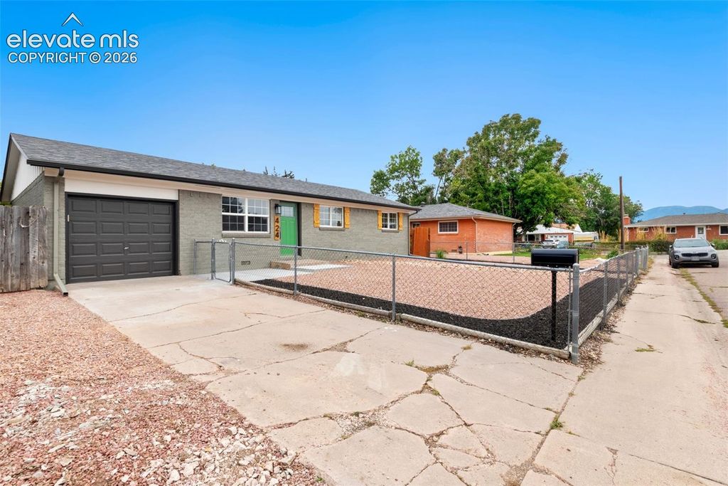 424 Rosewood Drive, Fountain, CO 80817 — photo 2
