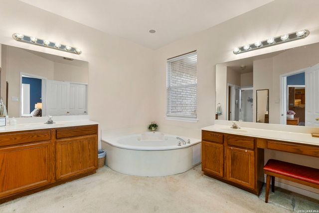 2611 Menard, San Antonio, TX 78251