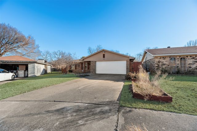 1832 Tameria Drive, Irving, TX 75060