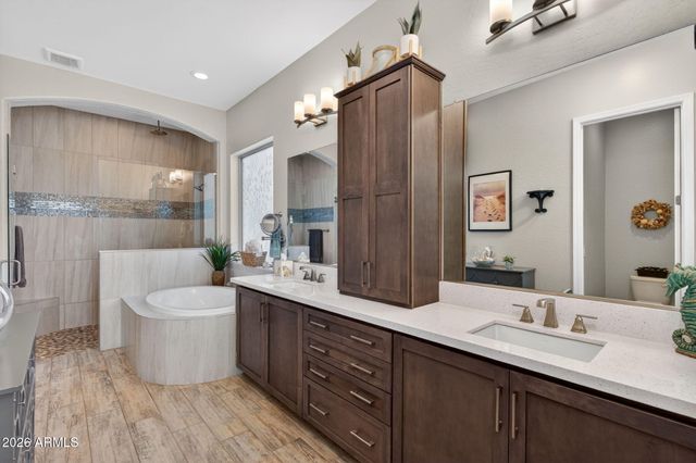 21237 W MINNEZONA Avenue, Buckeye, AZ 85396