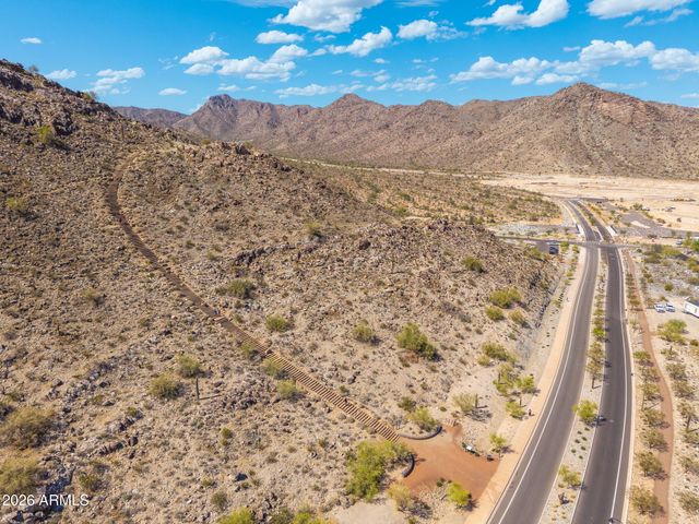 21237 W MINNEZONA Avenue, Buckeye, AZ 85396